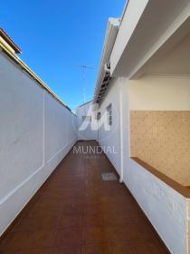 16 - Quintal/corredores