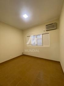 21 - Dormitorio