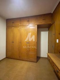 25 - Dormitorio