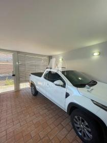 2 - Garagem/estacionamento