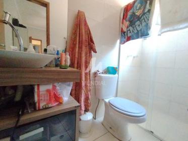 8 - Banheiro/lavabo
