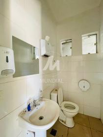 8 - Banheiro/lavabo