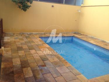 13 - Piscina