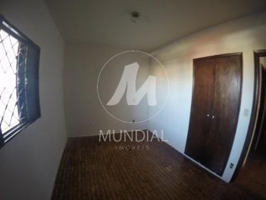 8 - Dormitorio