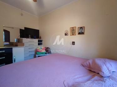 18 - Dormitorio