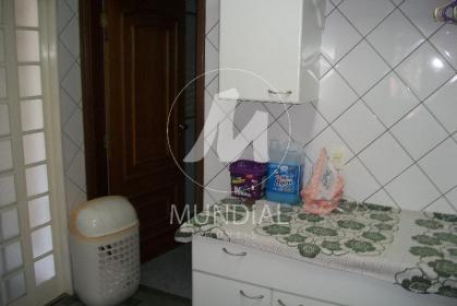 12 - Banheiro/lavabo