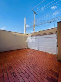 30 - Garagem/estacionamento
