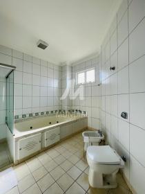 18 - Banheiro/lavabo
