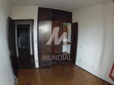 11 - Dormitorio
