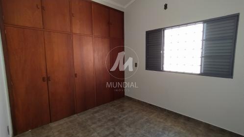 20 - Dormitorio