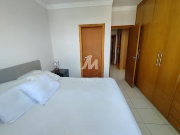 8 - Dormitorio