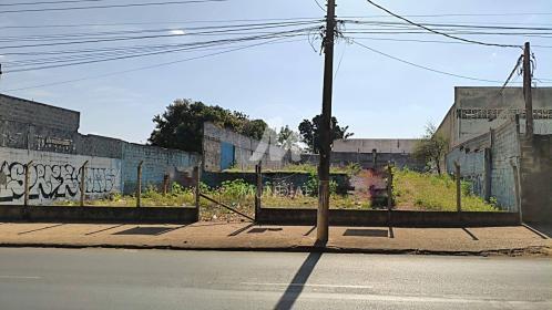 1 - Terreno/Lote
