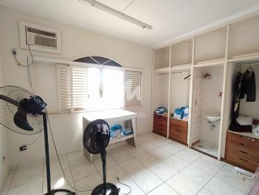 17 - Dormitorio