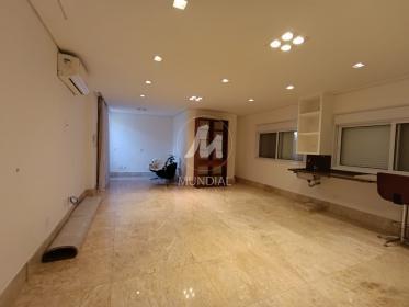 25 - Suite