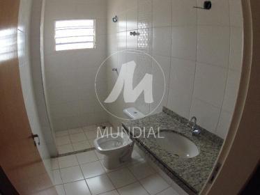 13 - Banheiro/lavabo