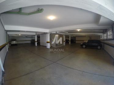 9 - Garagem/estacionamento