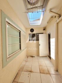 21 - Quintal/corredores