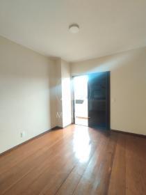 16 - Dormitorio