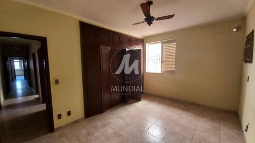 17 - Dormitorio