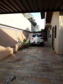 4 - Garagem/estacionamento