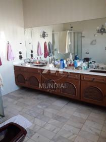 31 - Banheiro/lavabo