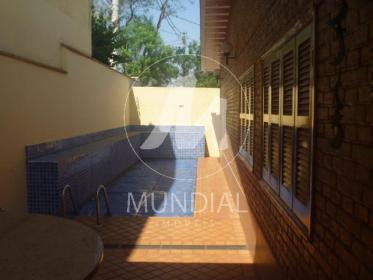 13 - Piscina