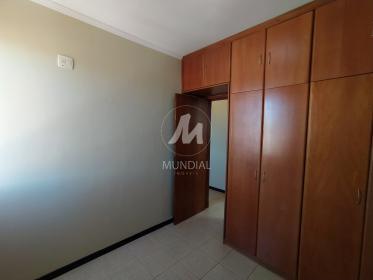 21 - Dormitorio