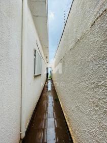 16 - Quintal/corredores