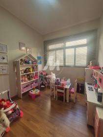 24 - Dormitorio