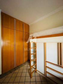 12 - Dormitorio