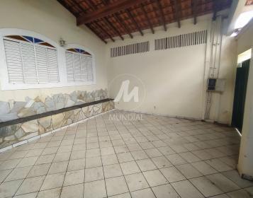 4 - Garagem/estacionamento