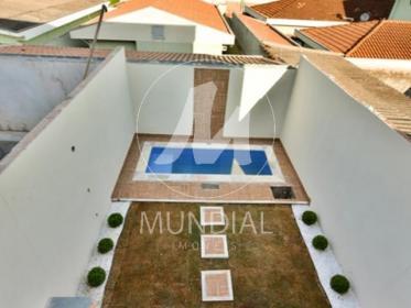 13 - Piscina