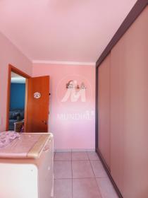 12 - Dormitorio