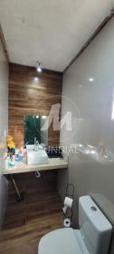 12 - Banheiro/lavabo