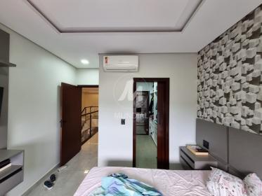 8 - Suite