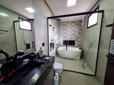 10 - Suite