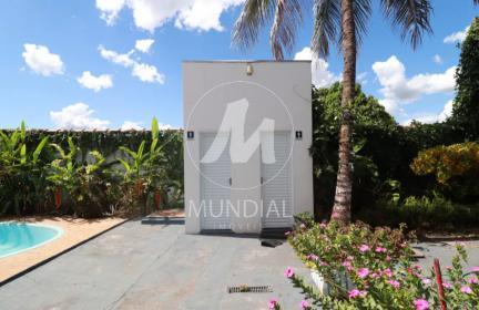 18 - Quintal/corredores