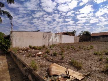 2 - Terreno/Lote