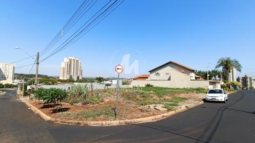 1 - Terreno/Lote