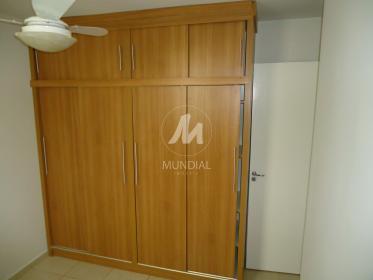 9 - Roupeiro