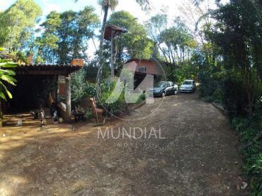 10 - Garagem/estacionamento