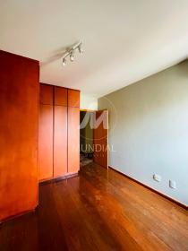 16 - Dormitorio