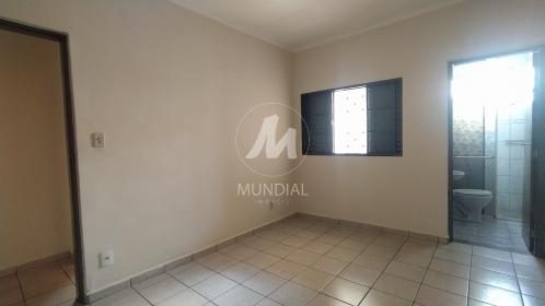 13 - Dormitorio