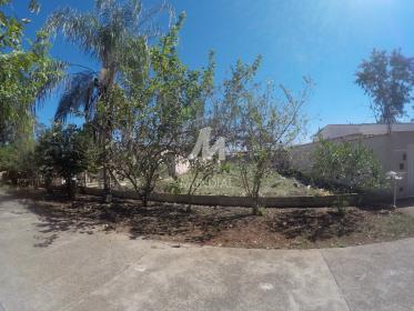 4 - Terreno/Lote