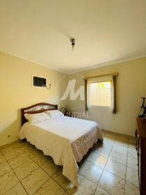 11 - Dormitorio