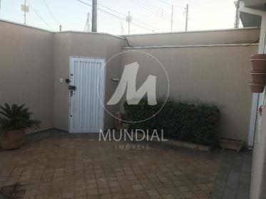 4 - Garagem/estacionamento