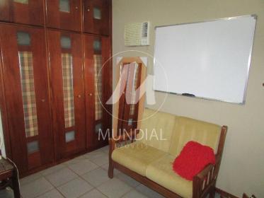 15 - Dormitorio
