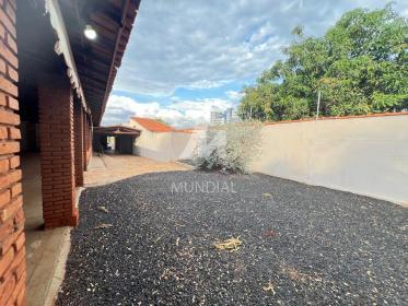 7 - Quintal/corredores