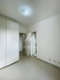 18 - Suite