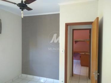8 - Dormitorio